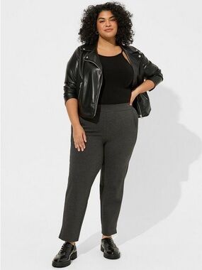 Torrid Pull-On Relaxed High-Rise Pant Heathered Grey Size 1X Ponte Knit Pockets